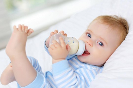 Triệu chứng và cách phòng ngừa dị ứng sữa ở trẻ
